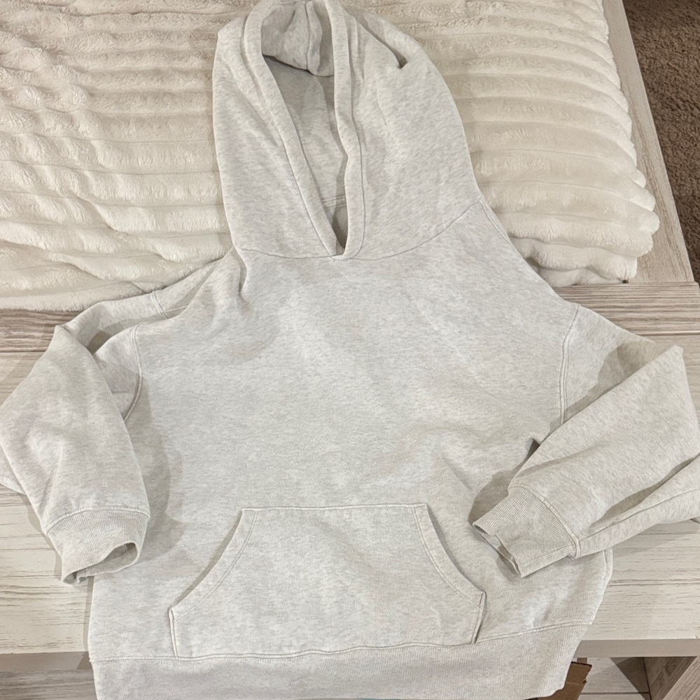 Wild Fable Light Gray Hoodie Sweater